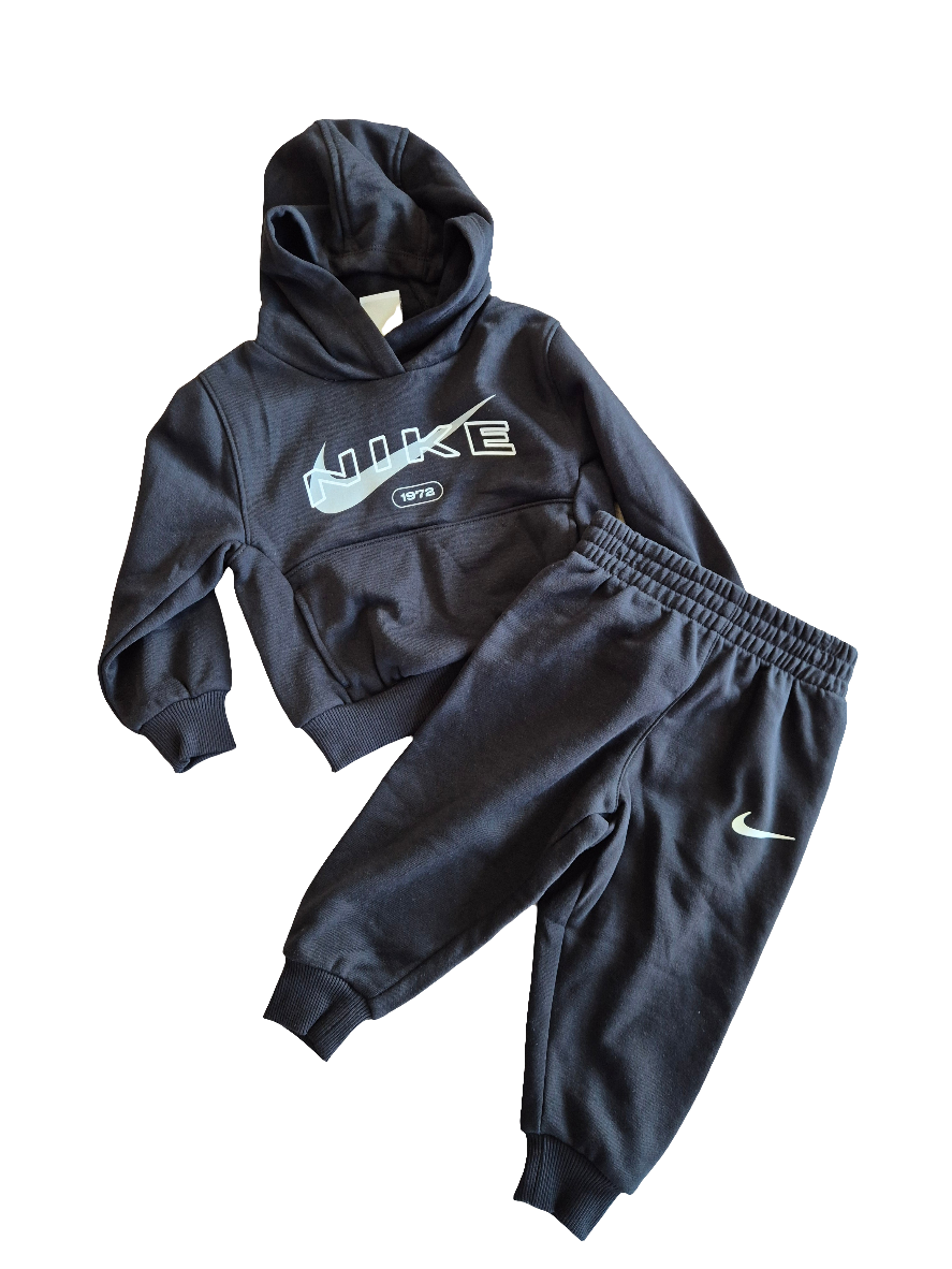 Set nike niño