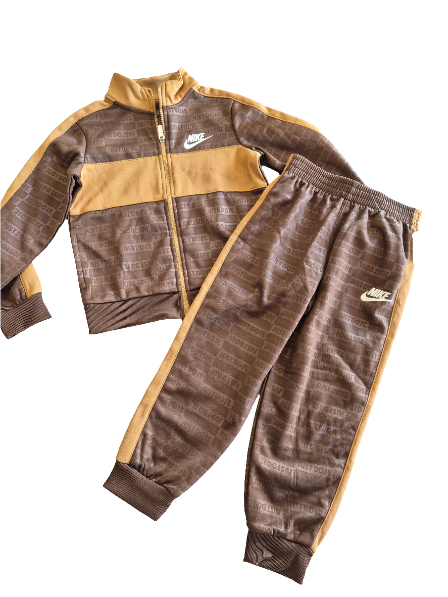 Set nike niño
