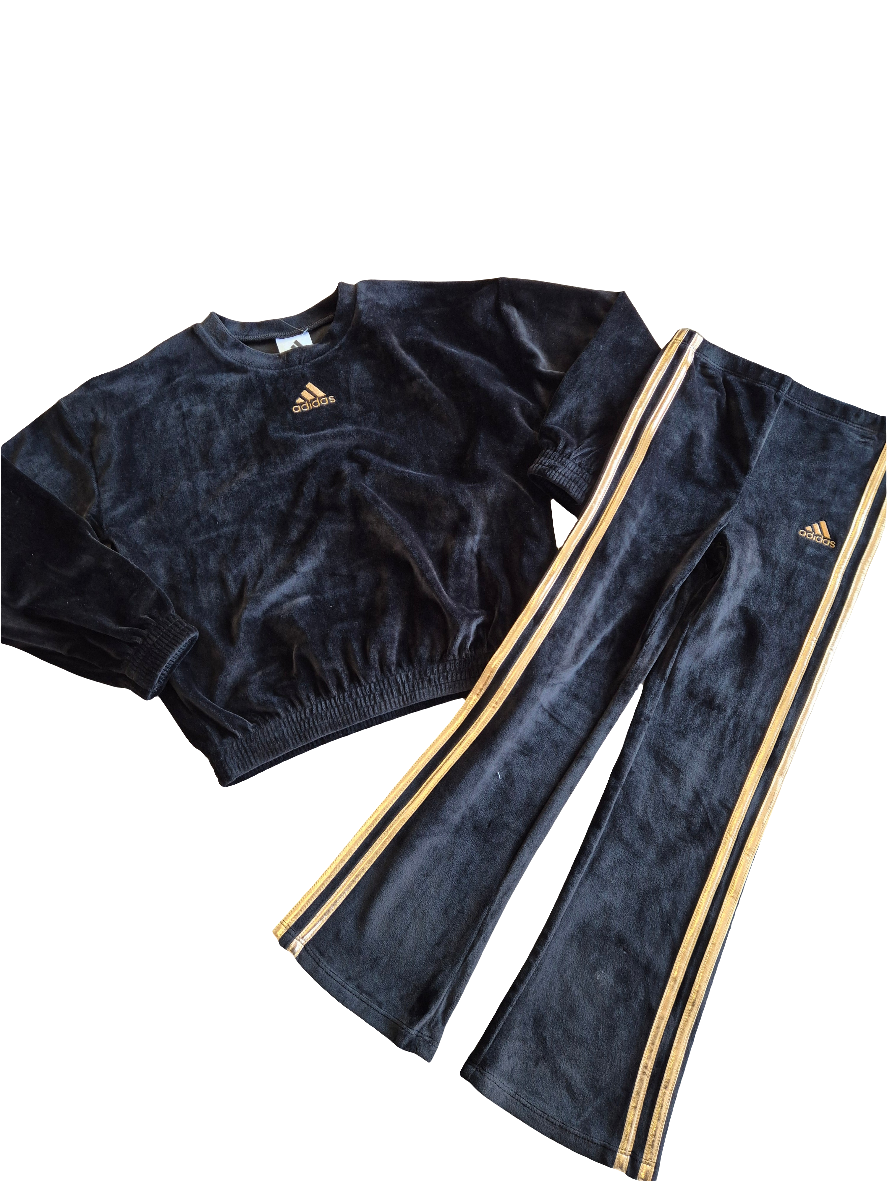 Set adidas niña gamuza