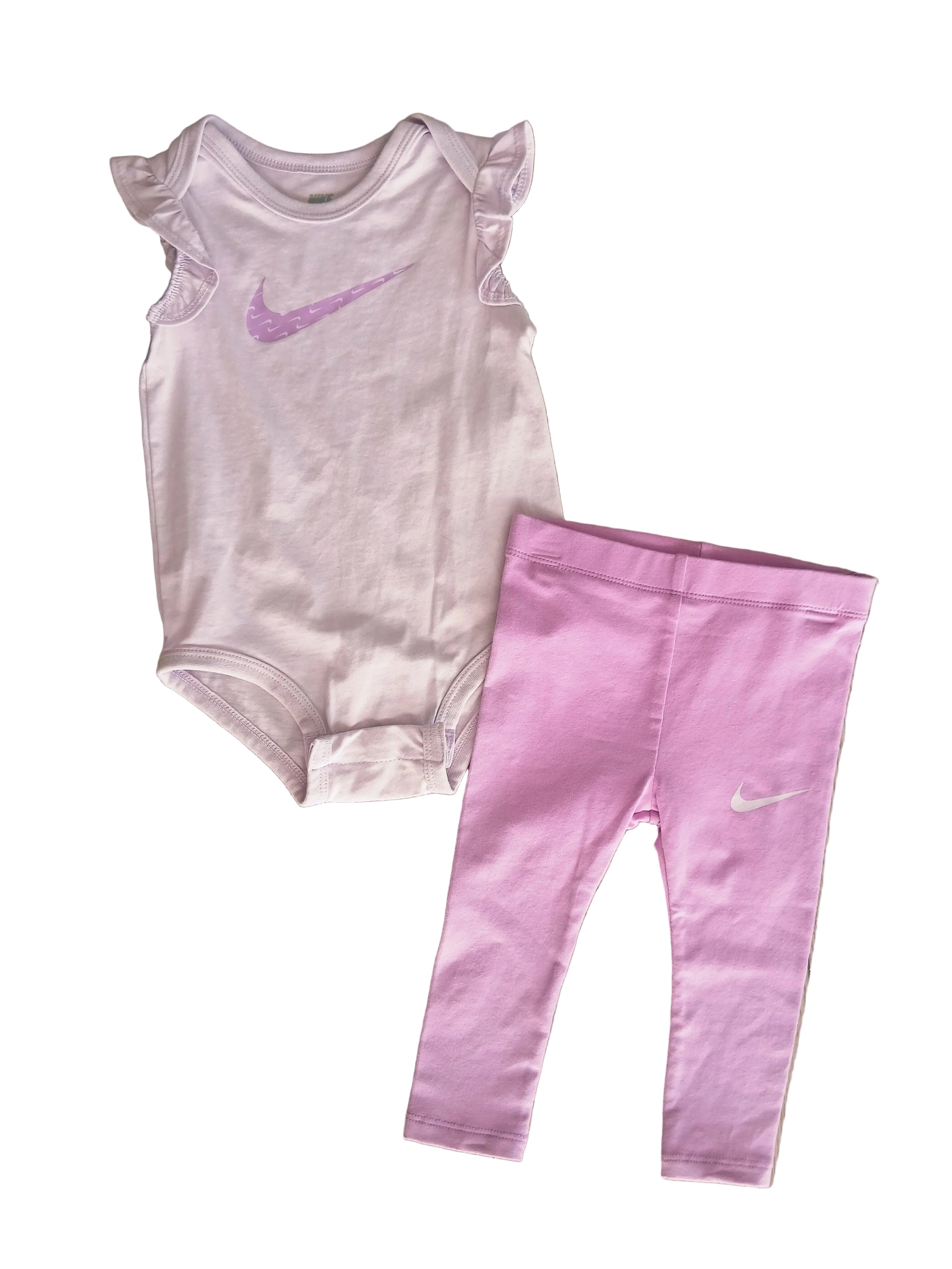 Set Nike bebe niña