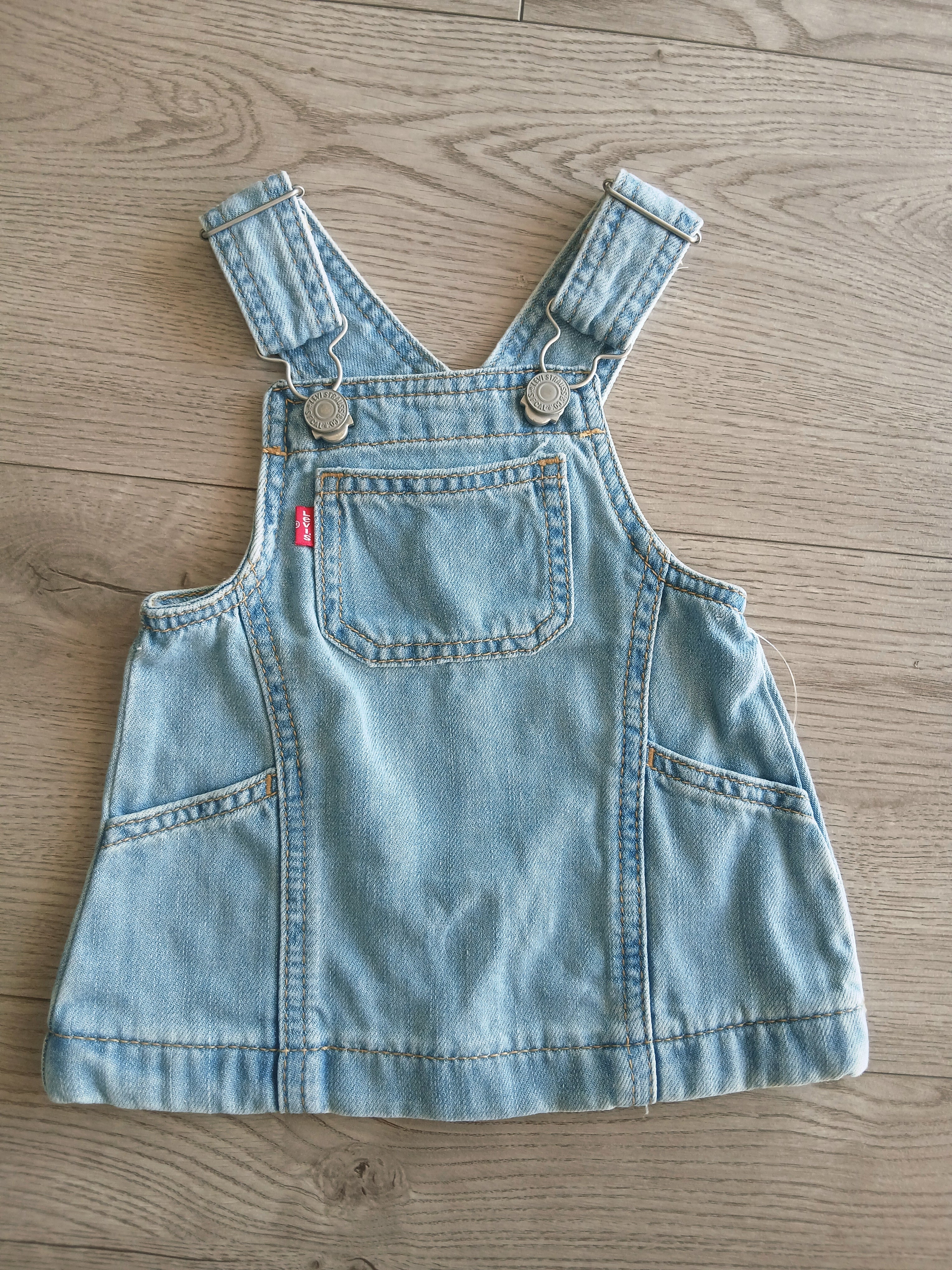 Vestido overol Levi's bebe niña